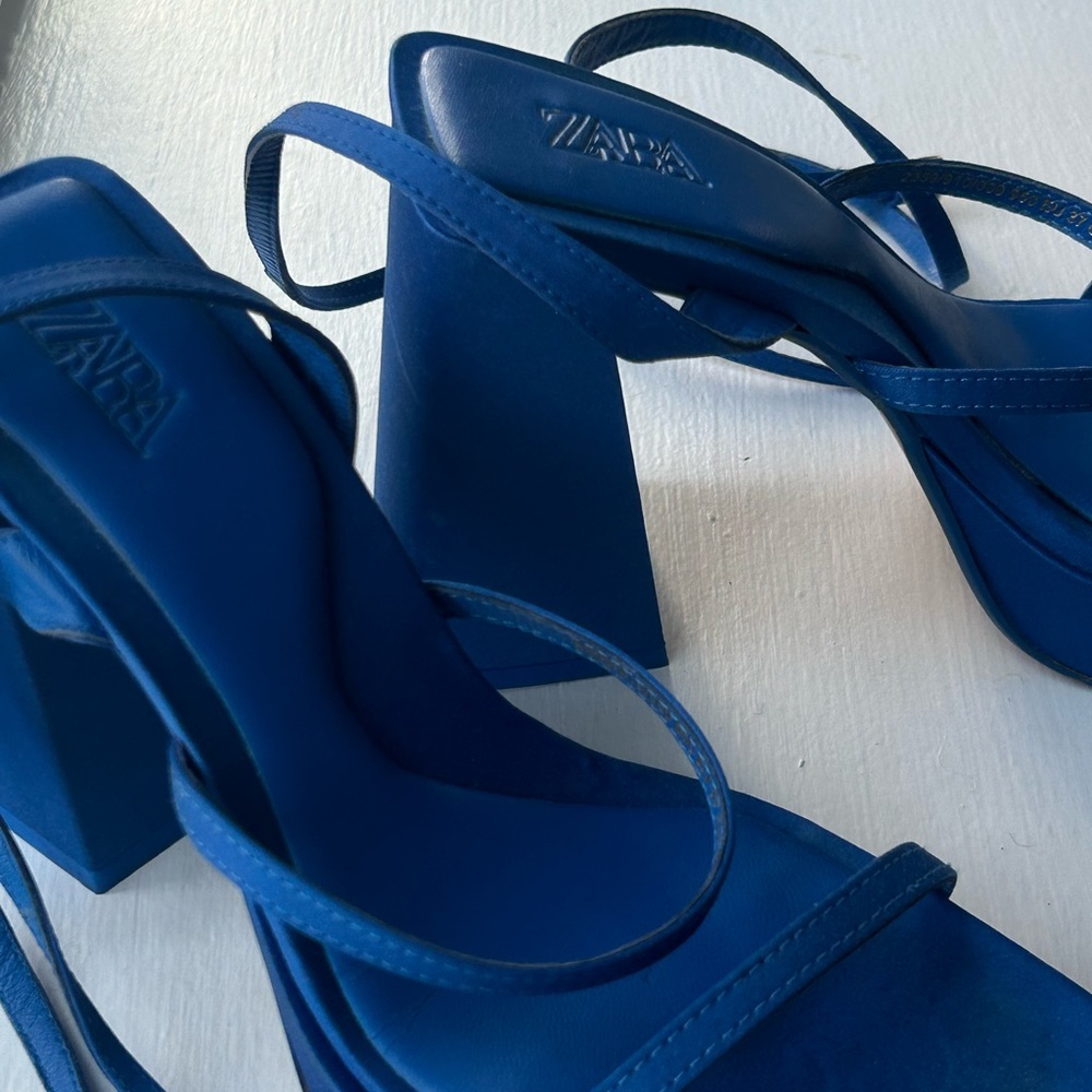 Zara Pumps
